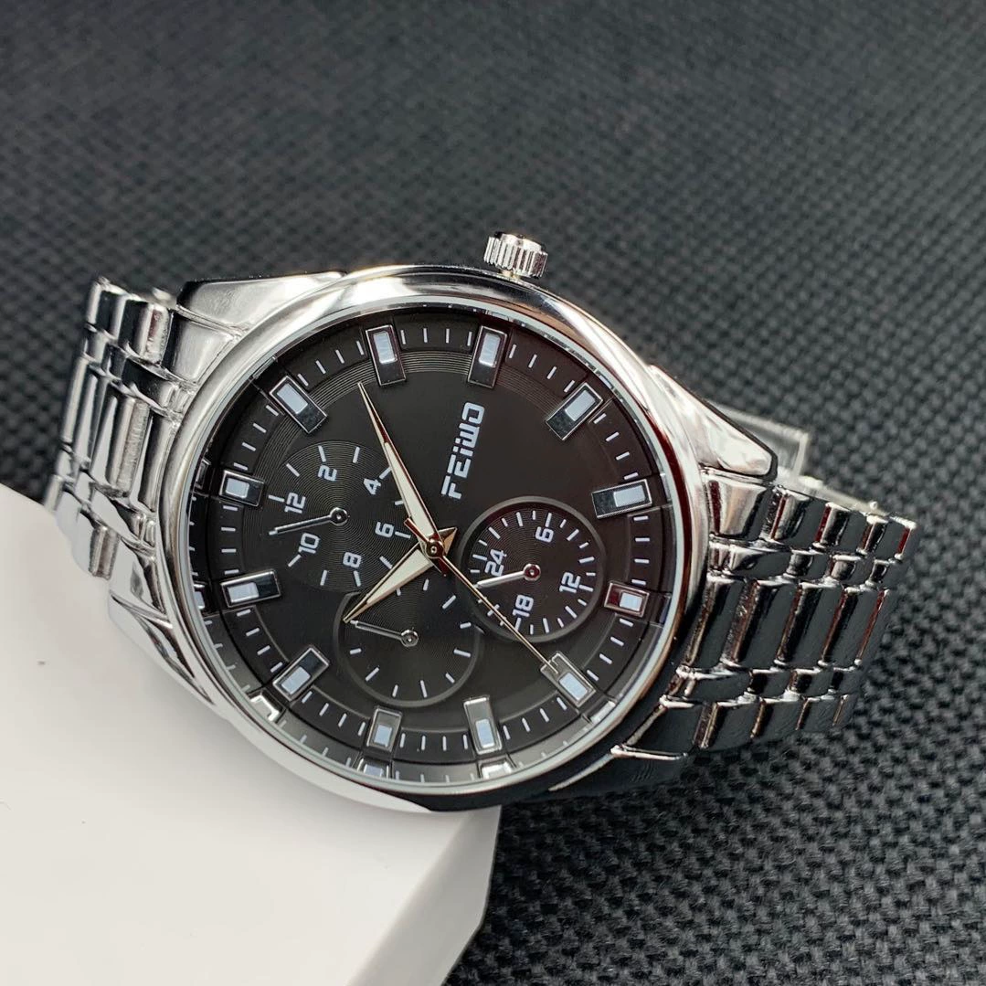 Universal waterproof calendar, fashionable mechanical quartz watches