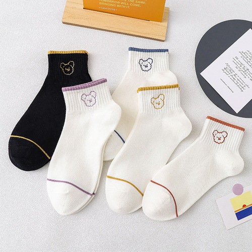 Socks for women spring and summer new pure cotton boat socks for women cartoon bear white fresh short-tube low-top women's socks wholesale