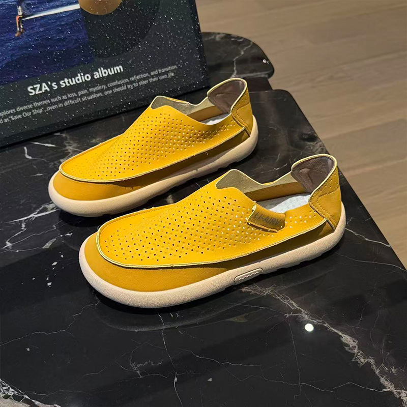 Men's Shoes 2026 Summer Low-Top Comfortable Perforated Breathable Casual Hollow Mesh Sandals Slip-On Shoes