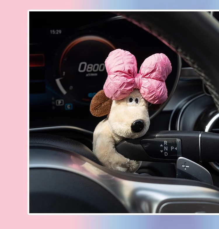 2025 New Model Car Turn Signal Light Dog Plush Toy Dashboard Decoration Doll Car Interior Decoration Ornament for Women