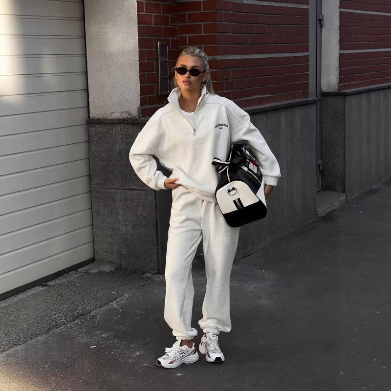 2025 Russian Cross-Border Women's Knitted Cotton Long-Sleeve Sweatshirt Set Two-Piece Stand-Up Collar Embroidered Casual Sports Suit