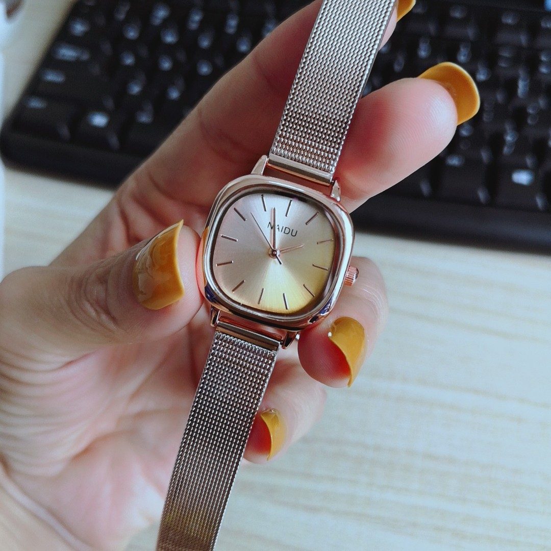 Solid Color Pattern Women's Gender Simple Style Solid Color Buckle Quartz Watch Women's Watches
