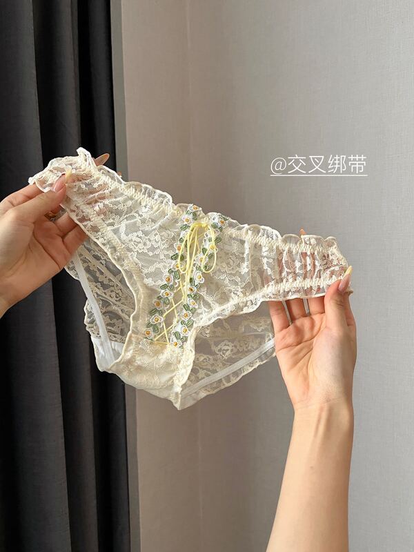 绿野仙踪~泡泡纯欲风女内裤提花蕾丝网纱裙边少女三角裤舒适棉裆|undefined