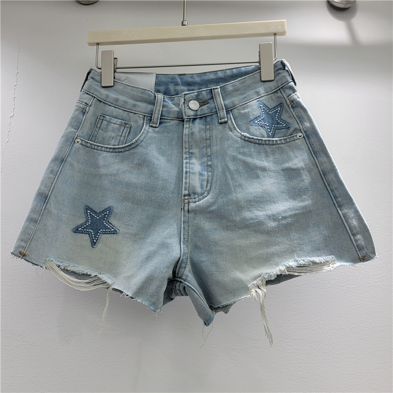 Shorts Denim con Desgastados y Flecos para Mujer de Mezclilla con Estrellas Metálicas