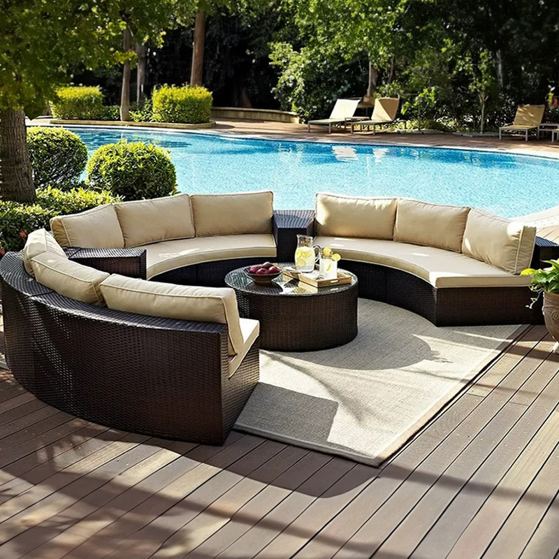 Nordic-style outdoor curved sofa, waterproof and sun-resistant, for garden and patio furniture, outdoor leisure, and small balconies