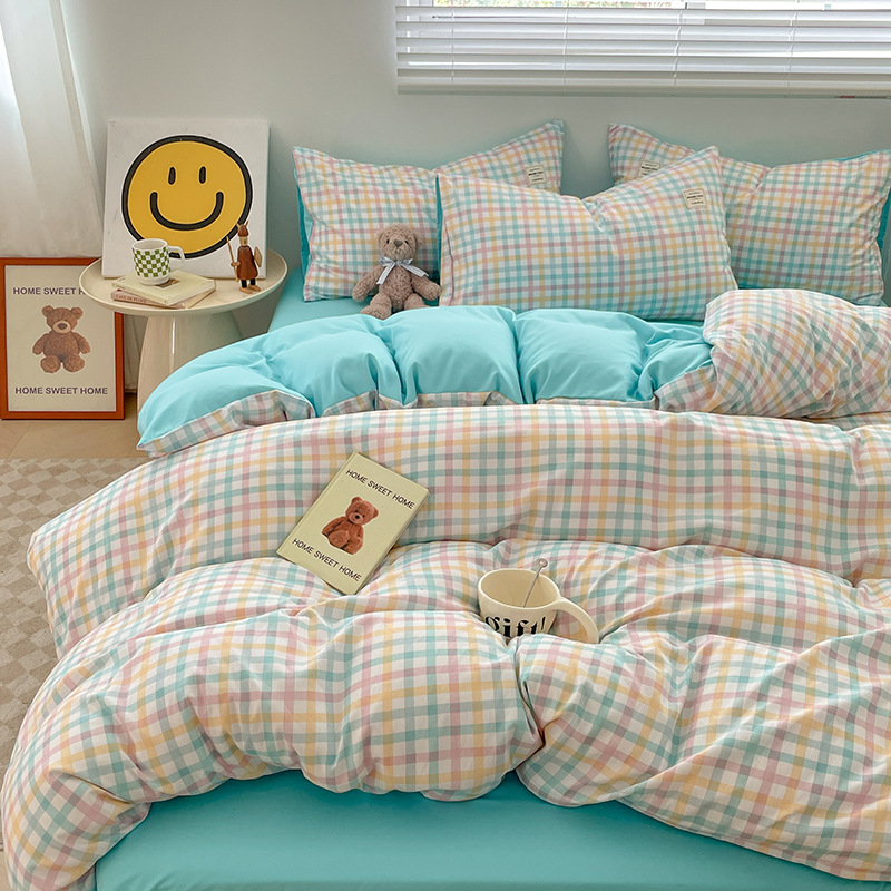 Cama de cuatro piezas A clase madre y bebé dormir desnudos ropa de cama de algodón lavado con agua cubierta cama dormitorio cama de tres piezas