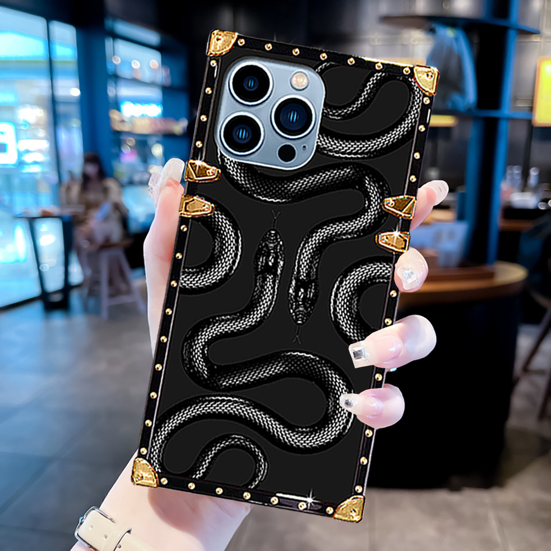 Classic Black Mamba Snake Pattern Anti Drop Phone Case For Apple_voghion.com