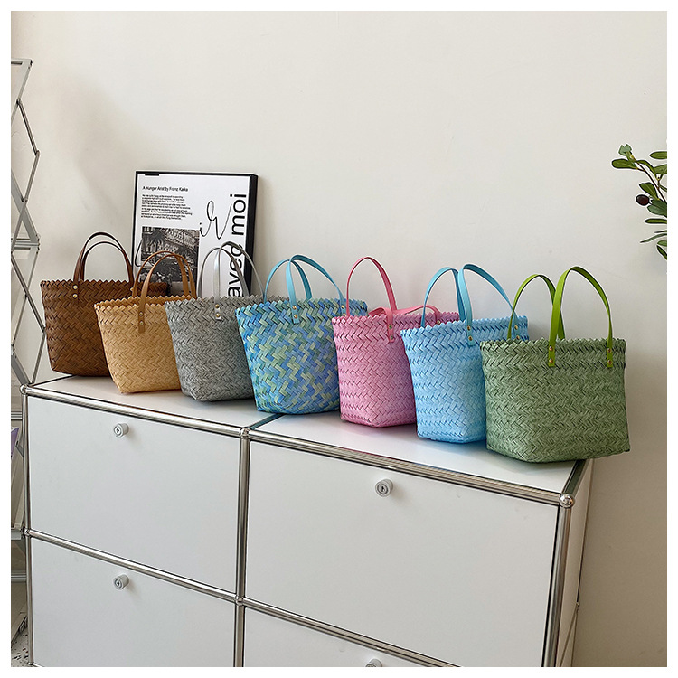 Women's Straw Solid Color Fashion Weave Square Open Tote Bag display picture 1