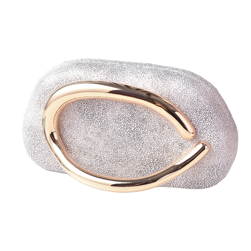 2025 nuevo bolso de cena de mango de metal retro de venta caliente transfronterizo embrague de PU degradado sentido de alta gama europeo y americano