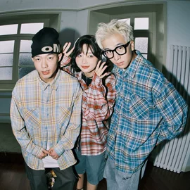 男式休闲裤;男式T恤;男式衬衫