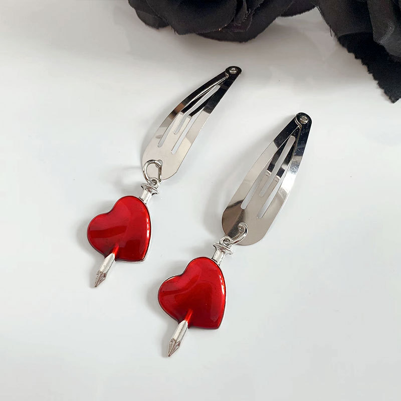 15g Weight Charm Hair Clips Hair Accessories Type 1 Pair Quantity Party, Street Occasion Alloy Material Moon, Heart Shape, Butterfly Pattern All Seasons Season Women's Gender Retro, Punk Style Retro Punk Women's Moon Heart Shape Butterfly Alloy Charm Hair Clips 1