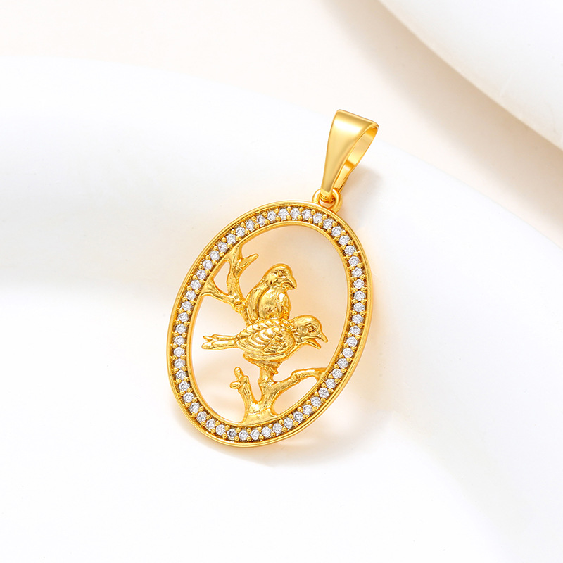 Xuping joyería de aleación de cobre chapado oro verdadero perímetro de piedra animal colgante de pájaros personalidad colgante retro al por mayor mujer