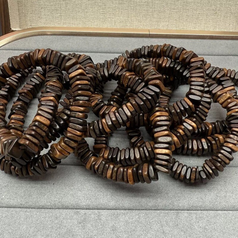 Natural Medicinal Tablet Dalacheng Agarwood Bracelet Old Material Random Bracelet Buddhist Beads Men's and Women's Rosary Single Circle Cultural Toy Wholesale