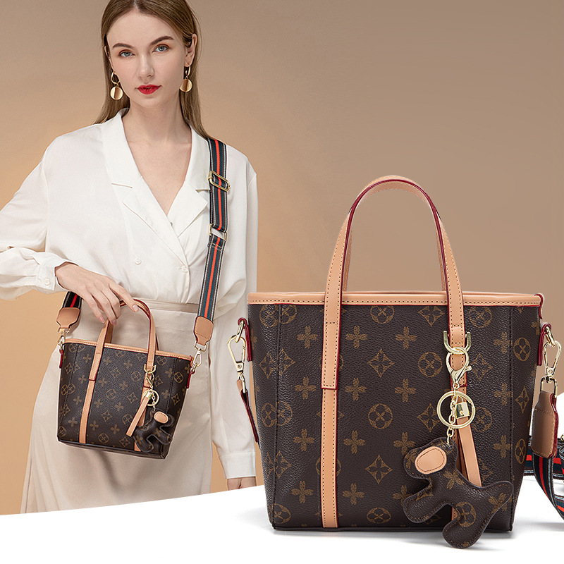 时尚印花菜篮子手拎包韩版复古2021新款大容量宽织带斜挎单肩女包