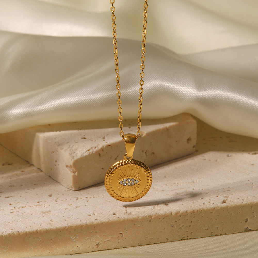 Fashion Devil's Eye Stainless Steel Titanium Steel Gold Plated Artificial Diamond Pendant Necklace_colorza_5