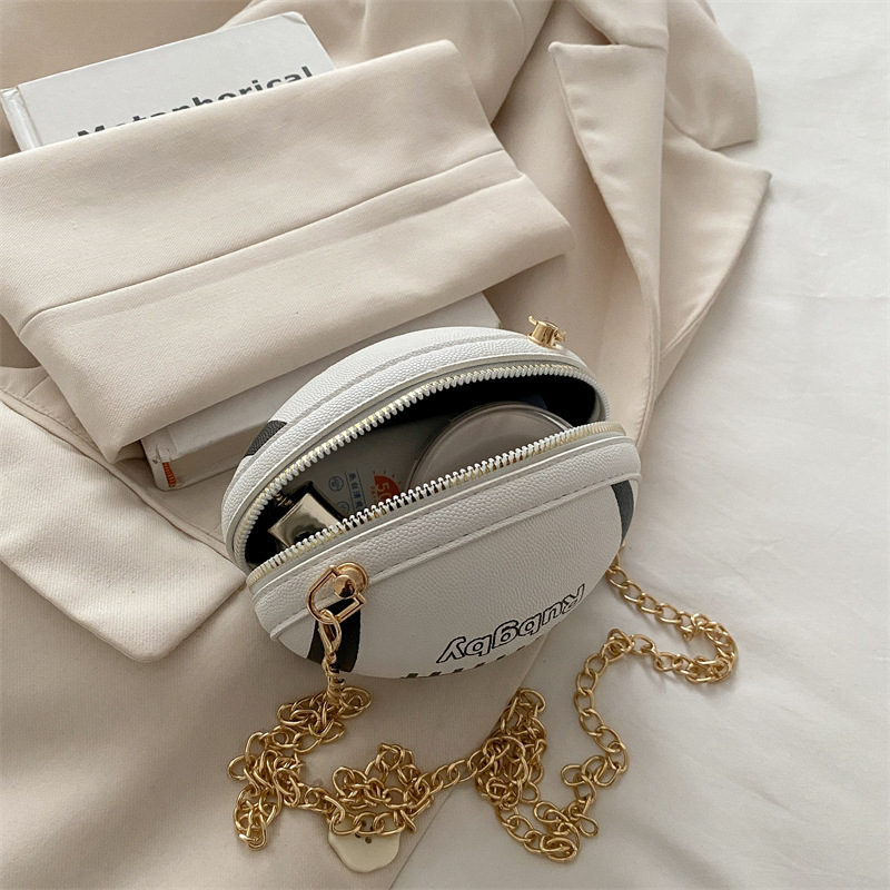 Women's Rugby Design Shoulder Bag With Chain And Letter Print_voghion.com