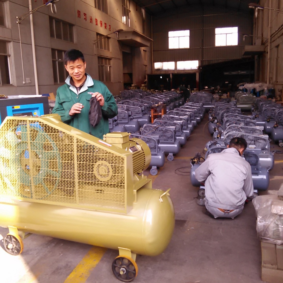 440V60HZ威豪北极豹活塞空压机小型活塞空压机三相220V空压机