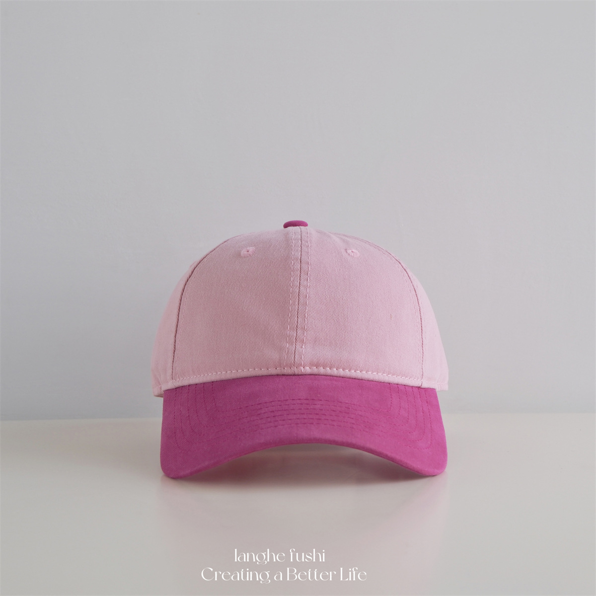 로즈 레드 처마 핑크 지붕