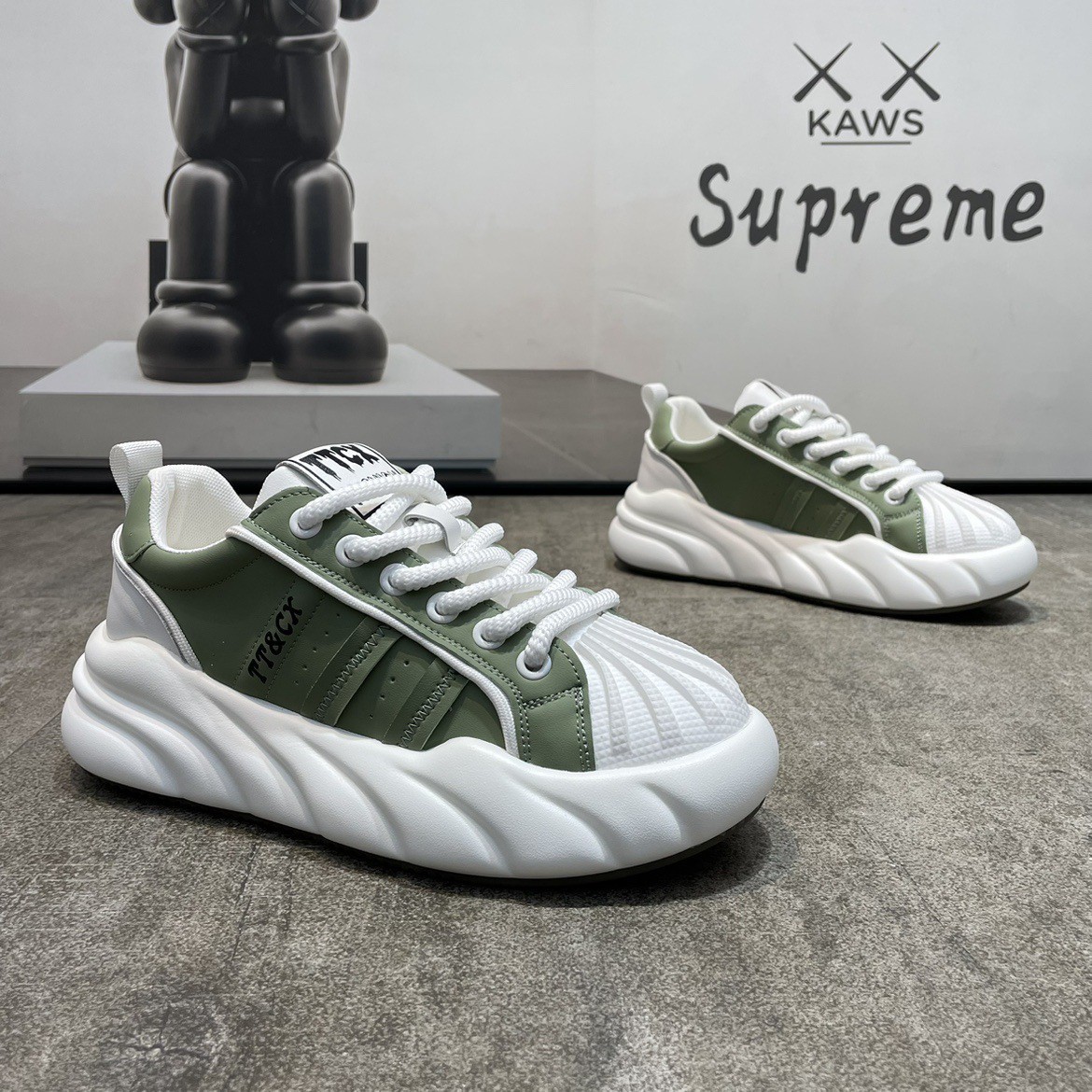 Herre løbesko i læder med elastisk og blød sål_voghion.com