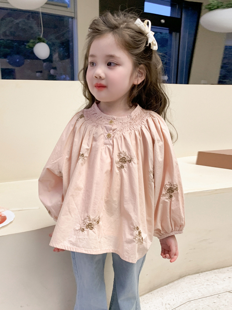 Camisas de niñas primavera 2025 nuevo estilo de ropa de niños extranjero camisa de manga larga coreana camisa de muñeca de primavera y otoño