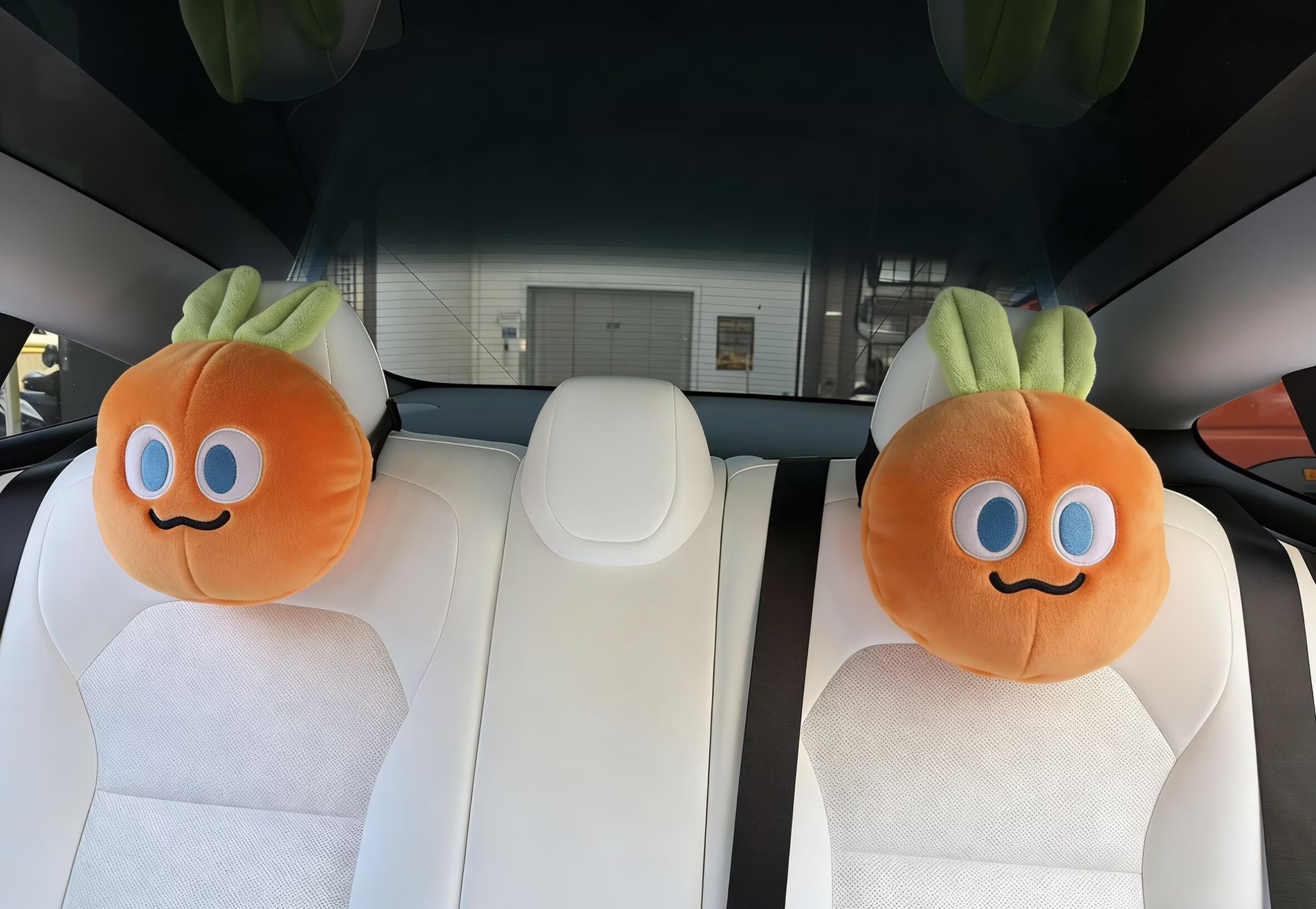 Car headrest cartoon plush toy, Mayday merchandise, cute decorative pillow, car headrest and neck pillow