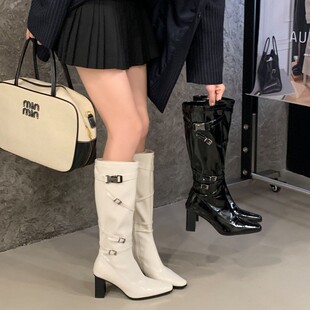 Ů������ɫ�͹ż��^�ָ߸�����ţ��ѥŮ2025�¿��ļ��@���Tʿѥ