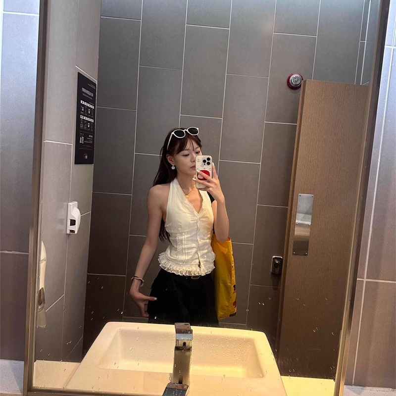 【原版布料】高级感蕾丝花边白色V领挂脖女夏小众设计感收腰短上|undefined