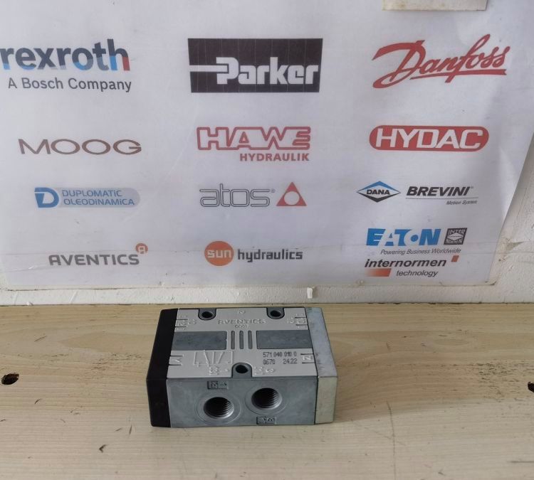 5772560220 # Aventics气动电磁换向阀，全新库存