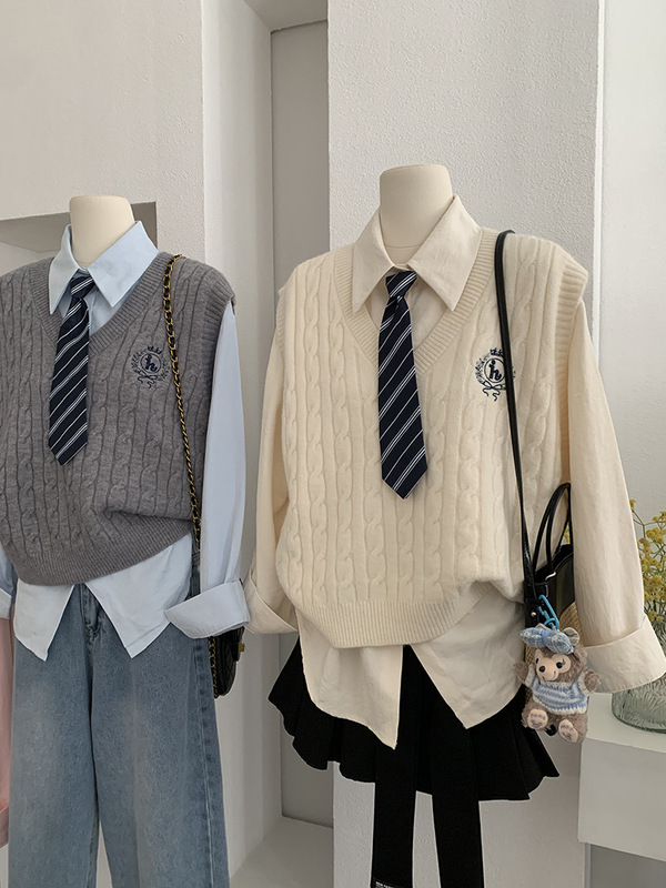 欧玛莱 学院风套装长袖衬衫女刺绣针织V领马甲叠穿上衣配领带4861|undefined