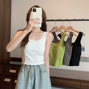 Versatile Sleeveless Slim-Fit Camisole for Women with Chest Pads, Suitable for All Seasons, Can Be Worn as an Inner Layer or Outerwear, Fashionable Sweet and Spicy Style