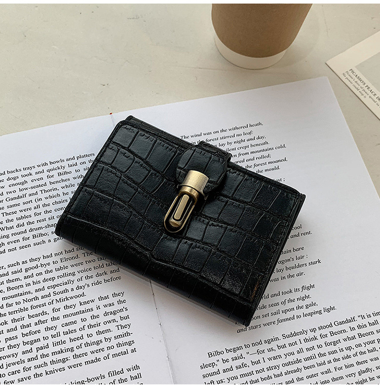 Wholesale Wallet Female Short 2021 New Korean Lock Crocodile Pattern Three-fold Wallet Wholesale display picture 23