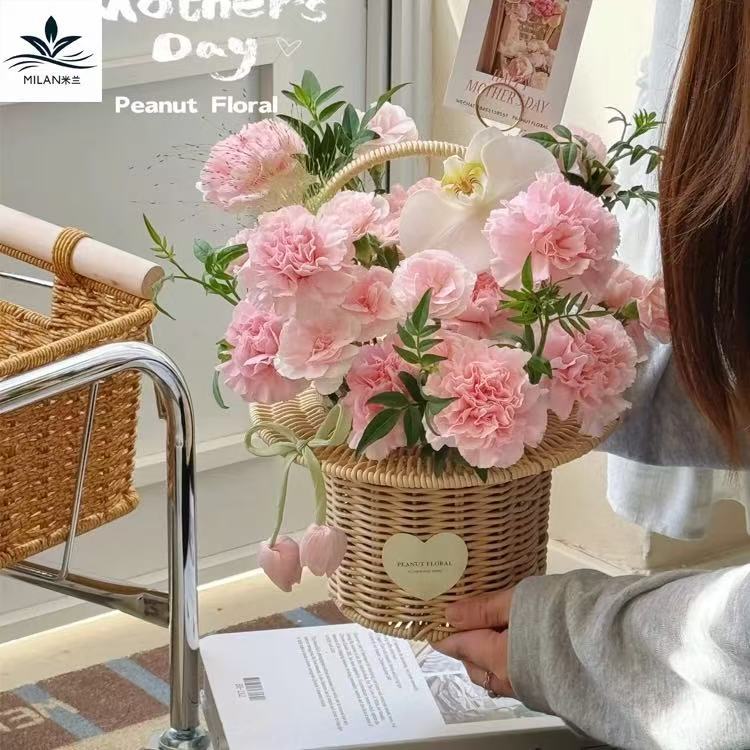 Día de la Madre cortesía canasta de flores tejida a mano canasta pastoral viento de caña tejida de mano canasta de flores salón de flores canasta de regalos