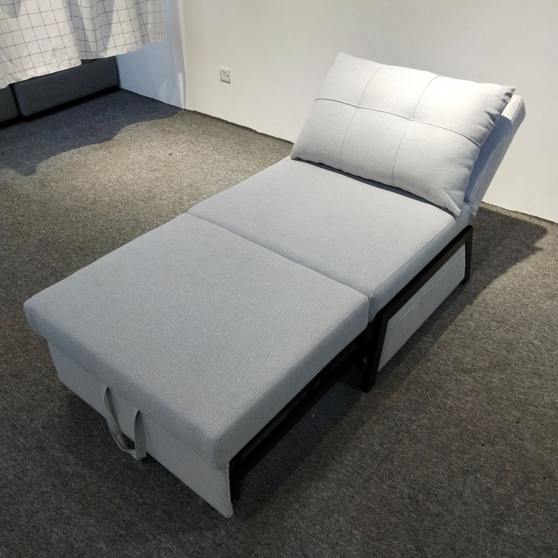 Sofá de tela moderna simple y tecnológica para una sola persona plegable alquiler pequeño tipo de casa sala de estar balcón peinado multifuncional image 4