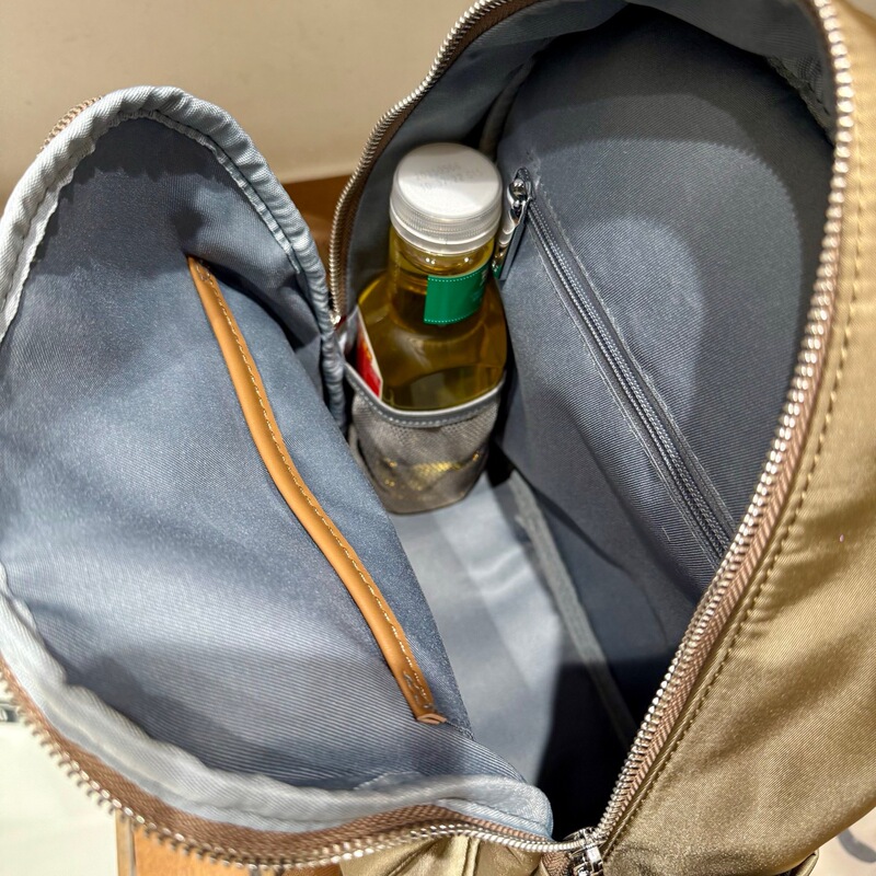 バックパック女性ビジネス 2025 新しい大容量防水軽量オックスフォード布バックパック通勤旅行コンピュータバッグ|undefined