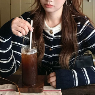 春秋设计感休闲小香风上衣港风甜酷风修身条纹长袖针织衫女装上衣