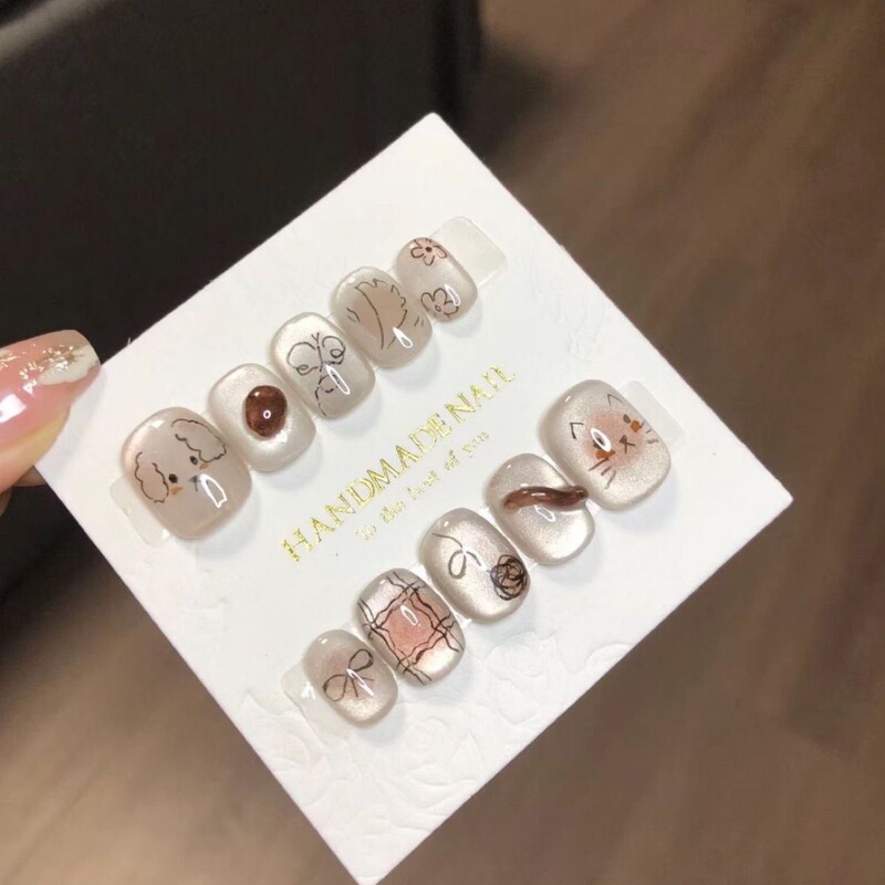 Semi-Handmade Hand-Wearing Short Nails Autumn and Winter Flash Patch Cat's Eye Aurora Student Nail Art Advanced White