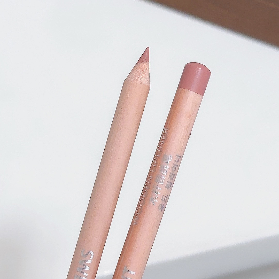 SWEET MINT Wooden Lip liner Pen Matte waterproof nude color for women's lip modification, outlining a natural and chubby lip shape undefined