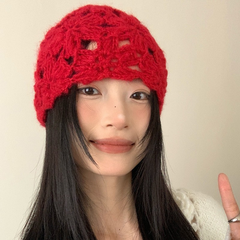 女性用の春夏の手織り中空つば帽子、エスニックスタイルのフックフラワー、タッセルストラップ、プルオーバーニット帽、多用途|undefined