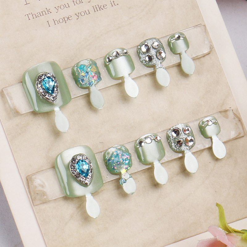 Popular Wearable Nail Tips and Toenail Tips, Hot-Selling on Instagram, High-End Crushed Diamond Handmade Nail Pieces, Detachable and Glue-Free Design