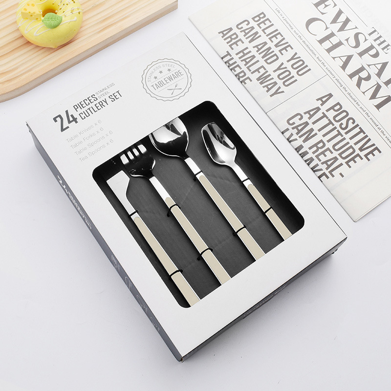新しいステンレス鋼食器ギフトボックス家庭用クリップハンドルデザートスプーンクロスボーダーホット販売ステーキナイフ、フォーク、スプーンセット|undefined