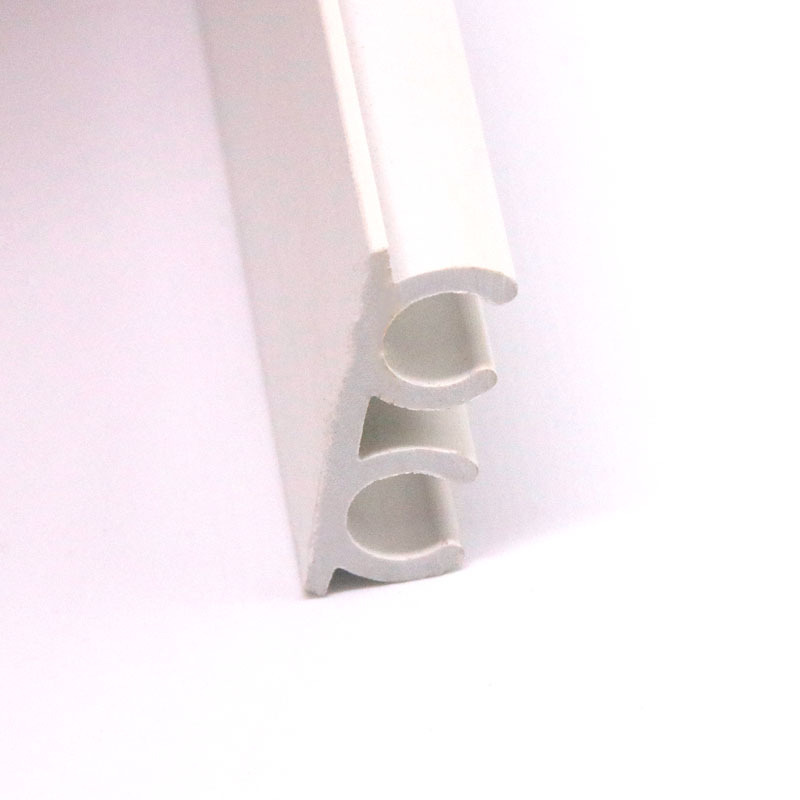 Equipos de grano de PVC tubería de plástico ranura única y doble ranura PVC extrusión de plástico perfil de especificación se puede hacer de acuerdo con la necesidad de dibujo