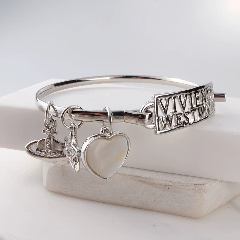 British Xijia Love Letter Bracelet Natural Shell Saturn Bracelet Personalized European and American Fashion Easiest for Match Bracelet for Women British Xijia Love Letter Bracelet Natural Shell Saturn Bracelet Personalized European and American Fashion Easiest for Match Bracelet for Women