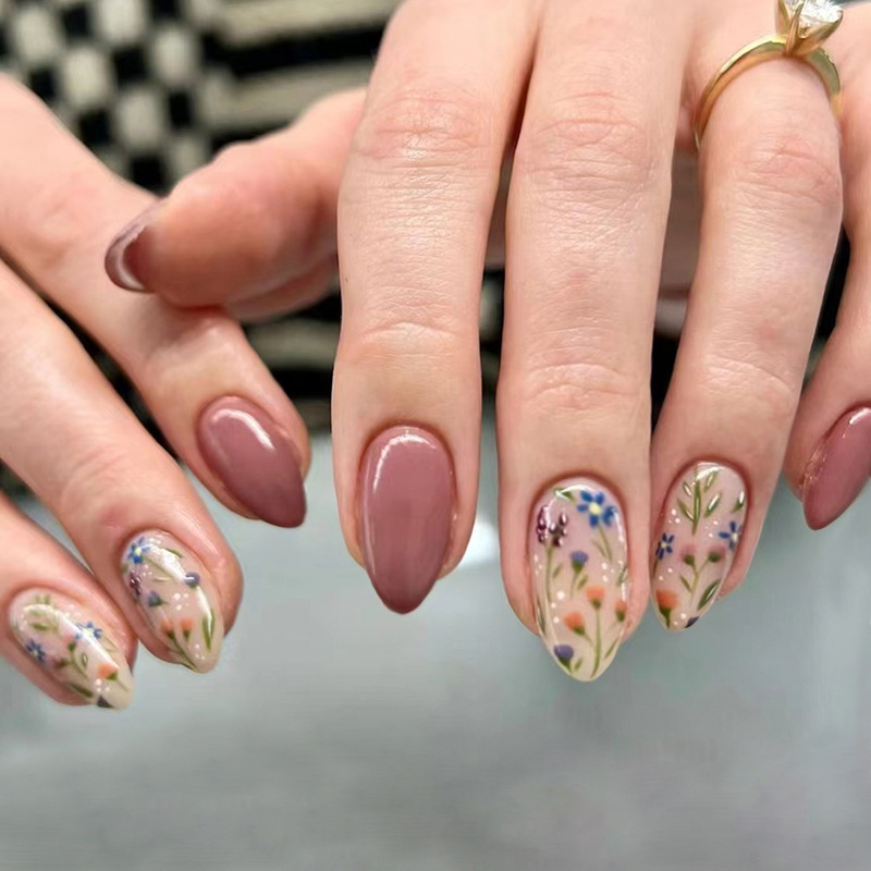 Nail Art Patch Short Almond Nail Art Pieces Wear Armor Removable Fresh Flower Nail Art Patch 30 Pieces