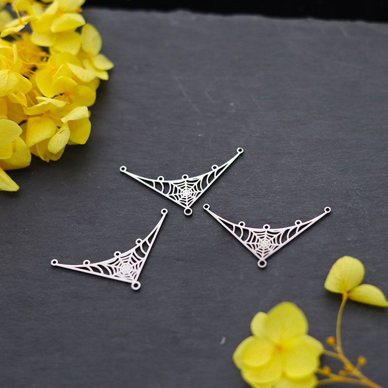 1Pcs Cross-Border New Style Personalized Stainless Steel Hanger-Style Spider Web Pattern DIY Pendant Accessory