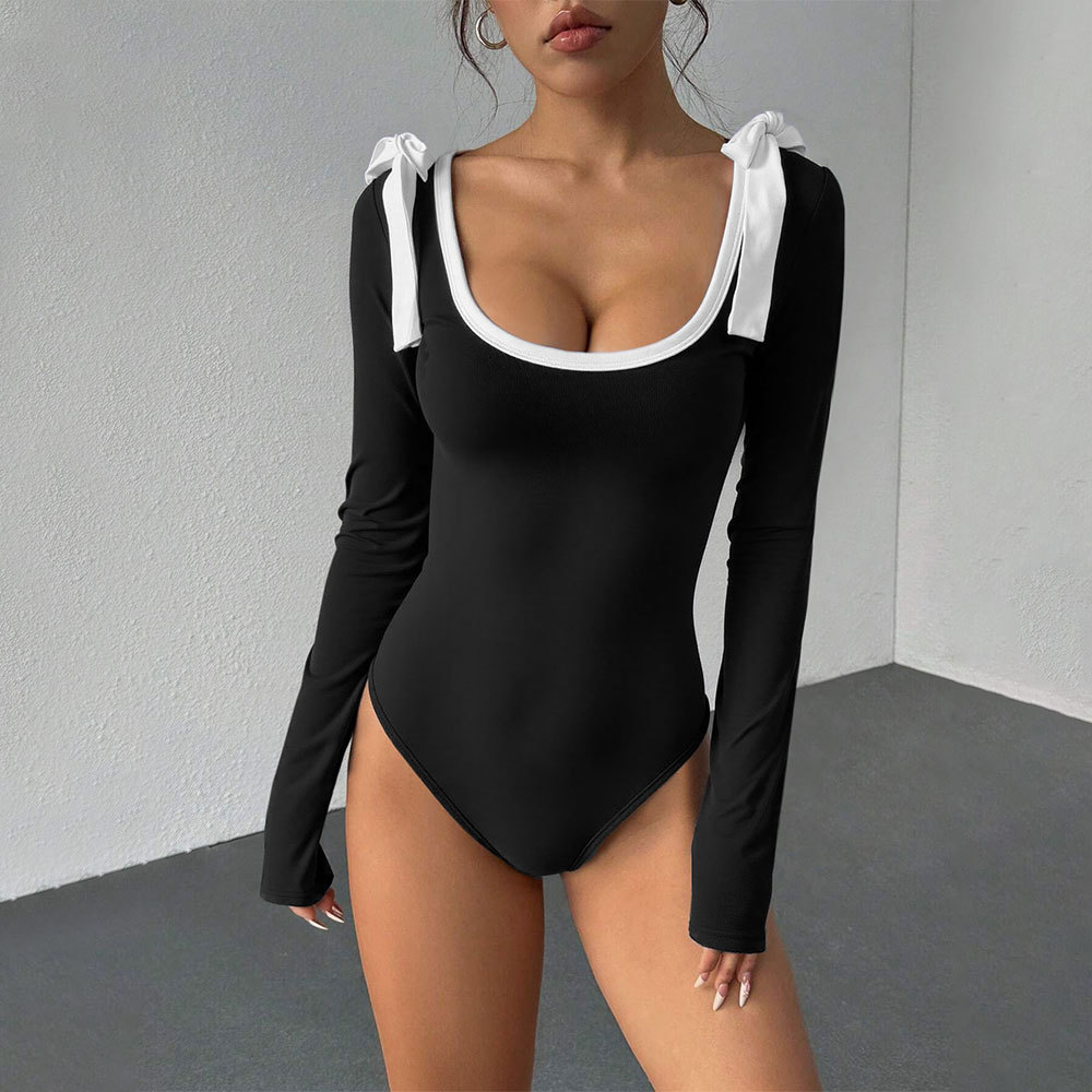 2026 Early Autumn New Style European and American Hot Girl Slim Fit Bodysuit Square Neck Flared Sleeve Fashionable Sexy Long Sleeve Bodysuit
