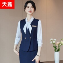 �Ƶ�����Ժ�I�����R�A��������ɫ�R�����bŮǰ̨�Ӵ����b��