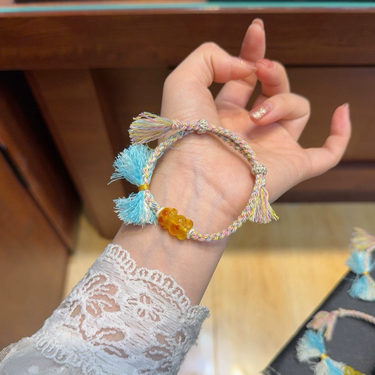 Taobao горячий тибетский стиль ветер ручной плетеной веревки с натуральным воском медведь браслет ретро ручной работы