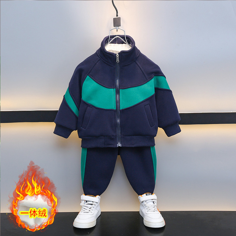 6391 Traje de terciopelo para niños 2025 nuevo estilo fresco y atractivo ropa de invierno suéter grueso niño bebé otoño e invierno