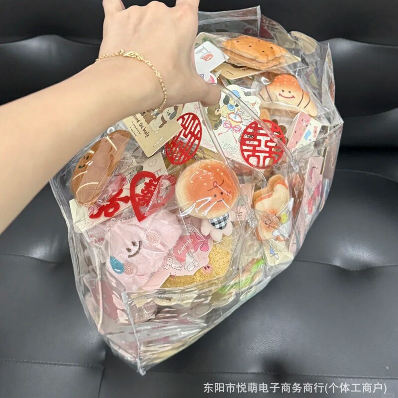 Wedding Throw Dolls, Plush Toy Keychains, Event Doll Pendants, Annual Party Small Gifts Wholesale Wedding Throw Dolls, Plush Toy Keychains, Event Doll Pendants, Annual Party Small Gifts Wholesale