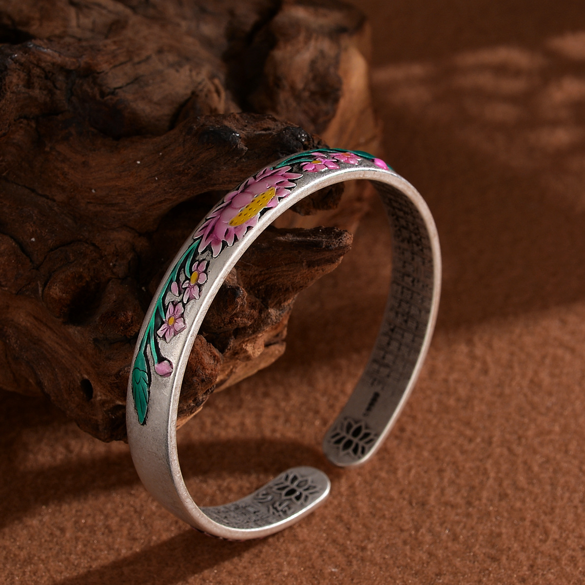 高级气质小众中国风旗袍汉服配饰镶嵌天然玉髓貔貅手镯手环女